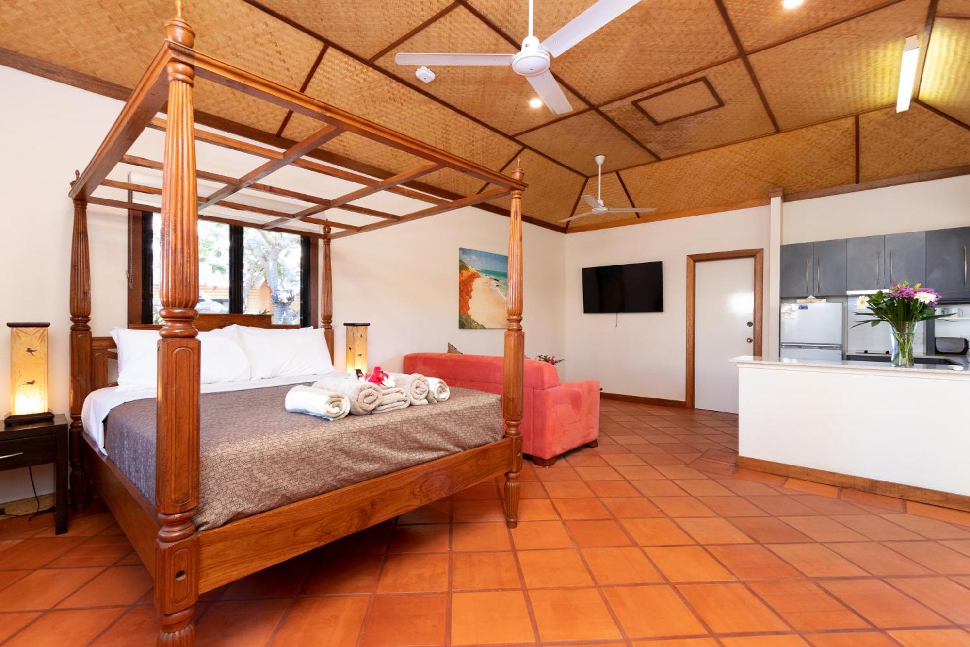 ברום Bali Hai Resort & Spa מראה חיצוני תמונה
